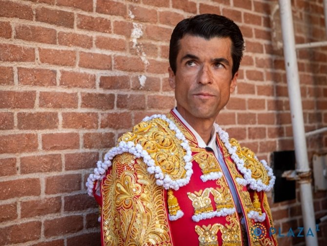 rafael de julia se retira