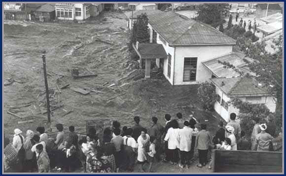 chile tsunami